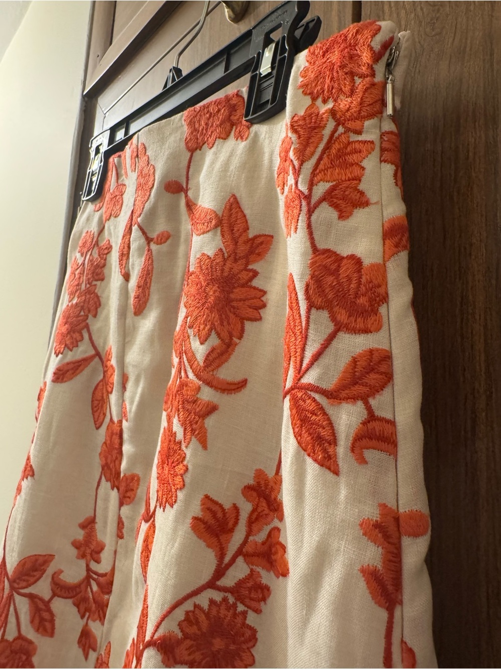 NWT Rebecca Taylor Scarlet Embroidered Linen Skirt Ivory Red Coral Size 6 - Picture 4 of 15